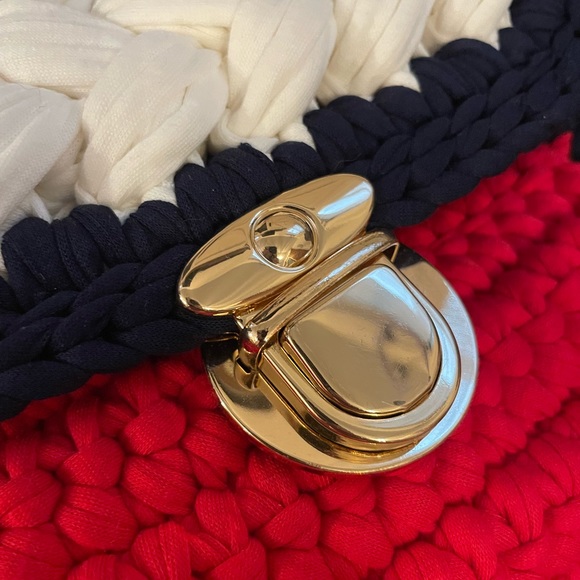 🇺🇸Handmade Crocheted Handbag - Picture 2 of 8